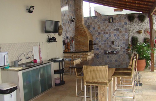 Olho D'agua House | 3 bedroom house, swimming pool, barbecue 4 blocks from the beach in São Luís MA