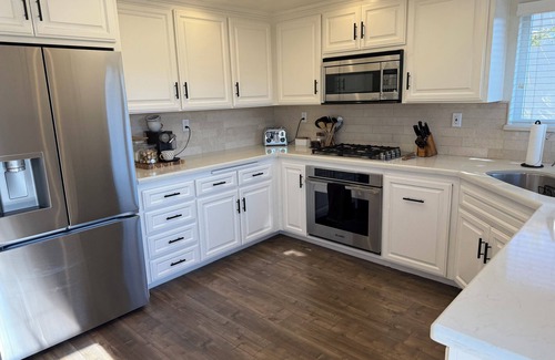 Kit Carson House | 3 Bedroom House w/Beautiful views near Wild Animal Park and Wine Tasting