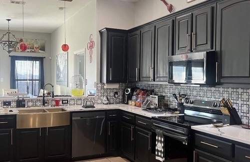 Waxahachie House | 3 bedroom house! Walking park nearby!