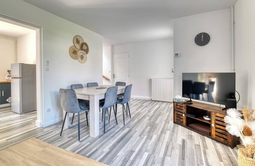 Pamiers House | 3-bedroom house with garden and garage near town center and train station.