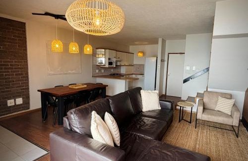 Henties Bay House | 3 bedroom house with magnificent ocean views