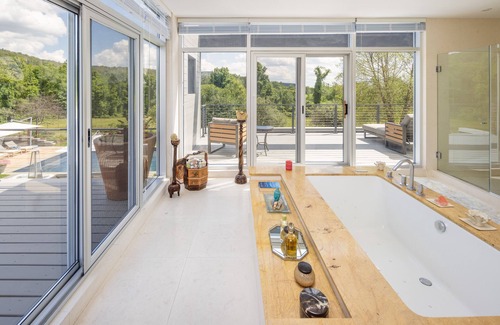Hillsdale House | 3 bedroom house with a heated pool