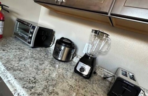 Oxnard House | 3-bedroom house with WiFi in Oxnard