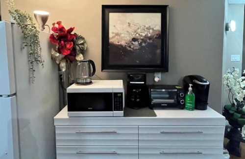 West Edmonton House | #3-Bedroom in a quiet and nice home to stay in West Edmonton Area