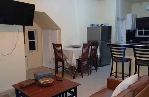 Moore Town Villa | 3-bedroom in lovely Amity Hall with WiFi, AC, Private Bathrooms, Best View