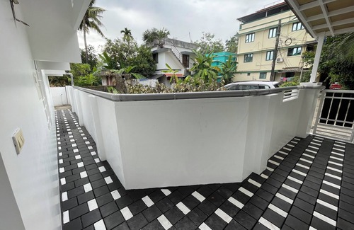 Kochi House | 3-bedroom independent bungalow in Kochi