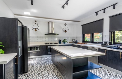 Sanur Villa | 3-Bedroom Kejora 12, Two-Story Beachfront Villa
