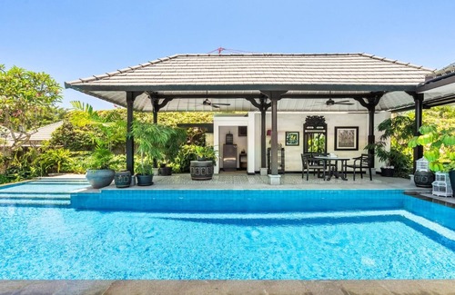 Sanur Villa | 3-Bedroom Kejora 12, Two-Story Beachfront Villa