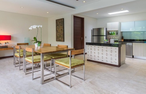 Sanur Villa | 3-Bedroom Kejora 8, Single-Story Beachfront Villa