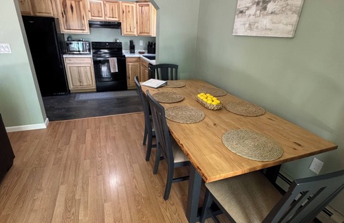 Winthrop House | 3 bedroom lake house in Winthrop me