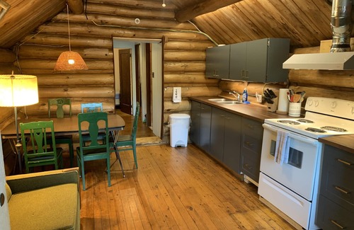 Hastings Highlands Cottage | 3 Bedroom Lakefront Cabin On Baptiste Lake