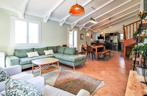 Colonzelle House | 3 bedroom lovely home in Colonzelle