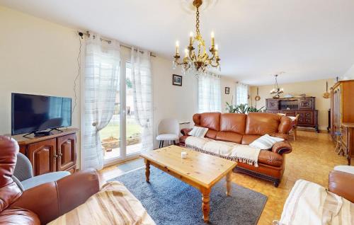 Fontenay House | 3 Bedroom Lovely Home In Fontenay