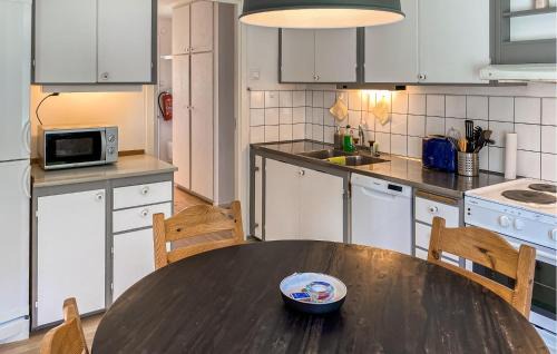 Alstermo House | 3 Bedroom Lovely Home In Alstermo