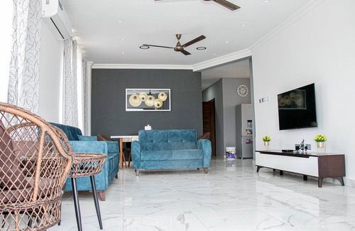 Nungua Apartment | 3 Bedroom Luxurious Apartment for your comfortable Stay