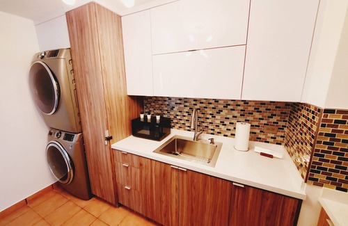 Rio Piedras Apartment | 3-Bedroom Luxury Apartment centrally located in San Juan with 24/7 Security!