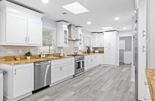 Peachtree City House | 3-bedroom Luxury House in Family-friendly Peachtree City with Golf-cart Option
