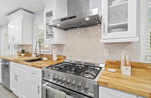 Peachtree City House | 3-bedroom Luxury House in Family-friendly Peachtree City with Golf-cart Option