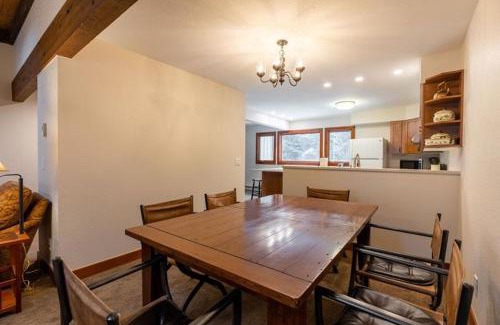Intermountain House | 3-Bedroom Meadow Creek Townhom townhouse