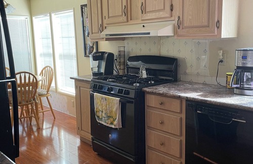 Parker Strip House | 3-bedroom mobile home in lovely Parker with WiFi, AC