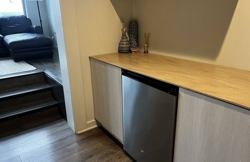 Marquette Apartment | 3 bedroom, modern loft style apartment located in downtown Marquette