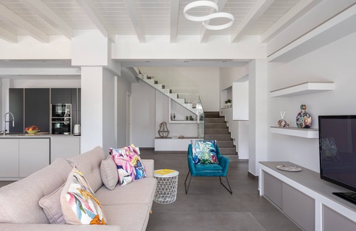Savoca Villa | 3 Bedroom Modern Villa, Pool, Savoca, East Sicily