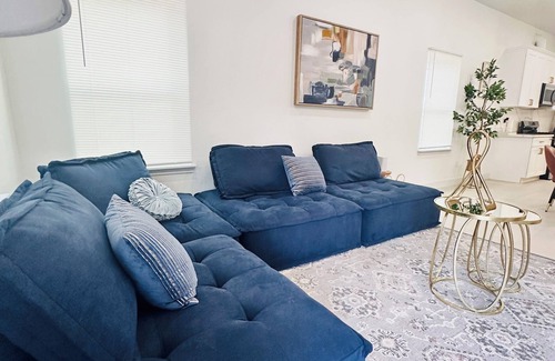 OST - South Union House | 3-bedroom new construction,central Houston NRG, downtown sleeps 8.