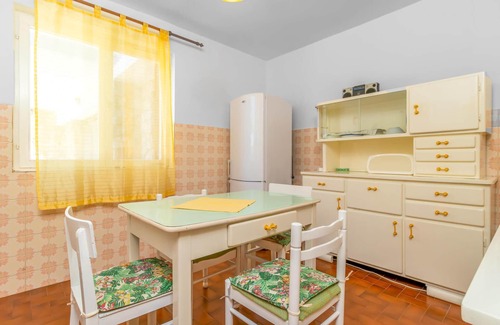 Klenovica Apartment | 3 bedroom nice apartment in Klenovica