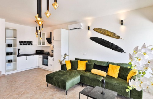Marina Apartment | 3 bedroom nice apartment in Marina