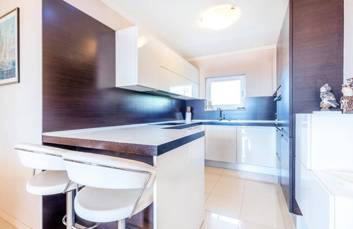 Bacvice Apartment | 3 bedroom nice apartment in Split