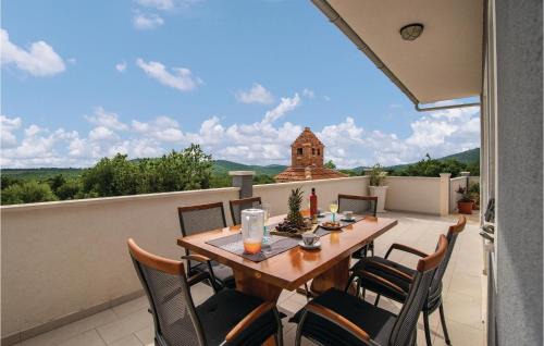 Marina House | 3 Bedroom Nice Home In Blizina Gornja