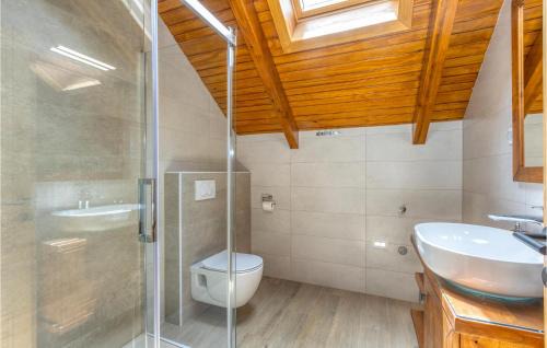 Brusane House | 3 Bedroom Nice Home In Brusane