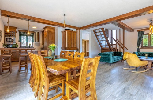 Brusane House | 3 bedroom nice home in Brusane