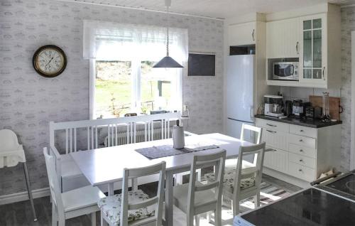 Blankered House | 3 Bedroom Nice Home In Knäred