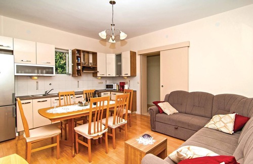 Kastel Gomilica House | 3 bedroom nice home in Kastel Gomilica