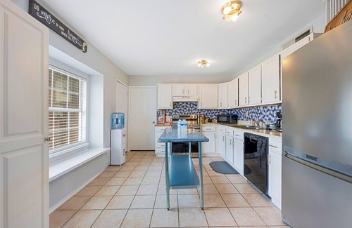 The Colony House | 3 Bedroom Peaceful Retreat