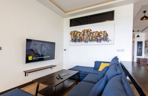 Ko Lanta House | 3 bedroom penthouse apt in Long Beach with seaview