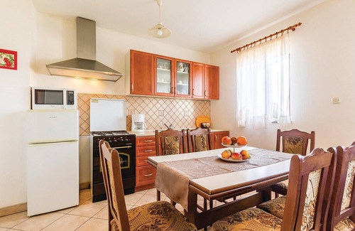Grandici House | 3 bedroom pet friendly home in Barban