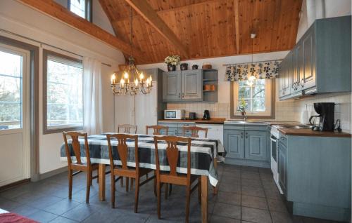 Tived House | 3 Bedroom Pet Friendly Home In Tived
