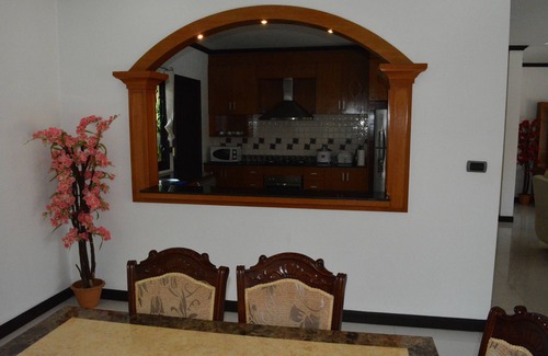 Na Chom Thian Villa | 3 Bedroom pool Villa South Pattaya 300 m beachfront, 10 people accommodate.