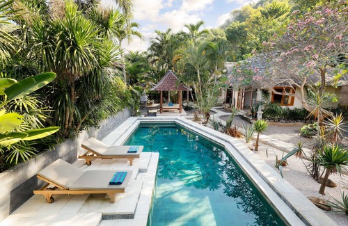 Amed Villa | 3 Bedroom Private Pool Villa at Amed Beach