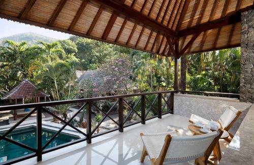 Amed Villa | 3 Bedroom Private Pool Villa at Amed Beach