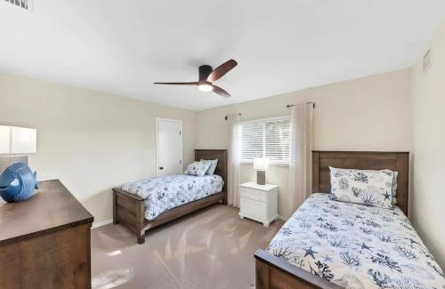 Englewood House | 3-Bedroom Private Pool