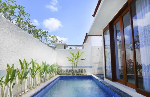 Dewi Sri Villa | 3 Bedroom Private Pool Villa-Suitable for Family