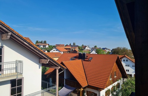 Leeder House | 3 bedroom private vacation home in denklingen