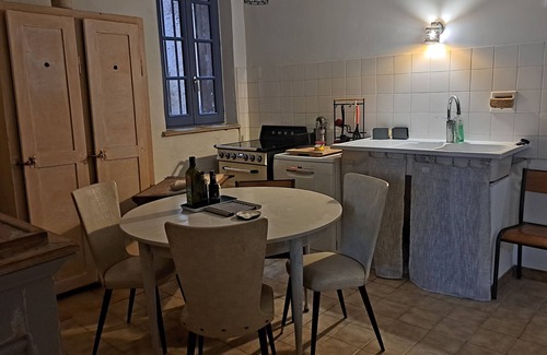 Fabrezan House | 3 Bedroom Private vacation home in Fabrezan