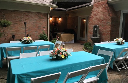 Prospect House | 3 bedroom ranch style home in historic Prospect