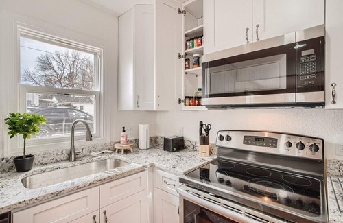Barths House | 3 Bedroom Ranch with Game Room