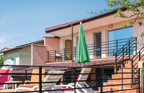 Osenovo Villa | 3 Bedroom Sea View Villa in Albena