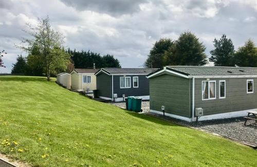 Stepps Resort | 3 Bedroom Self Catering Static Caravan